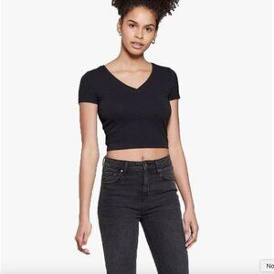Wild Fable Black V-Neck Short Sleeve Crop Top